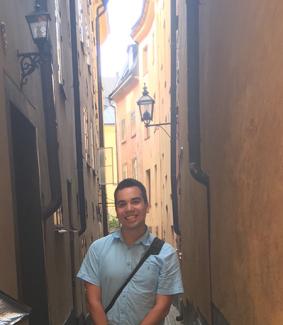 Headshot of Daniel Zimmerman