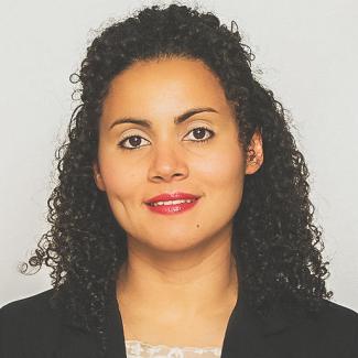 Headshot of Rubia Medina