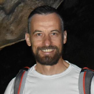 Headshot of Yevgeniy Runkevich